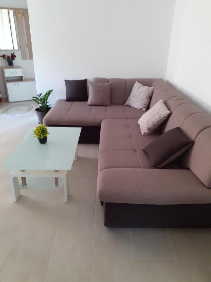 Lux apartman Nenadovic Apartamento Tivat Exterior foto
